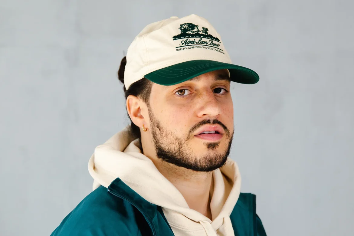 Russ est de retour avec Coulda Shoulda Woulda